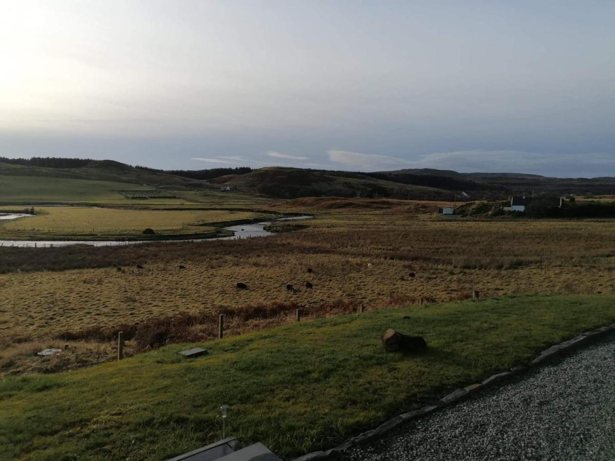 Poachers Bothy Skeabost Exterior photo